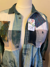 Load image into Gallery viewer, verdant scenic upcycled vintage flannel shirt - duster