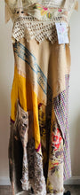 Load image into Gallery viewer, Golden Rod & Grass Vintage Feedsack Smock