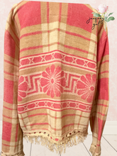Load image into Gallery viewer, Cotton Blanket Sweater Quilt Coat Jacket - Fits to Large