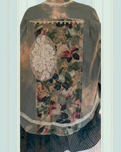 Load image into Gallery viewer, drapery vintage brocade duster