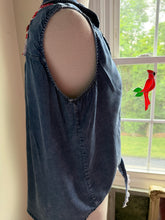 Load image into Gallery viewer, Lightweight dark sleeveless American flag tie front button down fits to XL