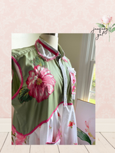Load image into Gallery viewer, pink & green vintage rose sheets duster coverup Lagenlook free-size oversize