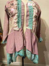 Load image into Gallery viewer, frankly fancy fringe 1940's barkcloth oxford cloth upcycled duster shirt