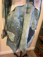 Load image into Gallery viewer, verdant scenic upcycled vintage flannel shirt - duster