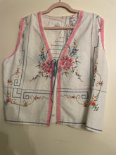 Load image into Gallery viewer, Shirt embroidery vest