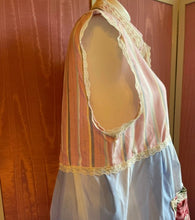 Load image into Gallery viewer, pink stripe pinstripe oxford cloth duster coverup Lagenlook free-size oversize