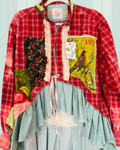 Load image into Gallery viewer, king bee bright pink feed sack Duster
