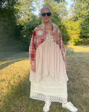 Load image into Gallery viewer, calico kitty flowy vintage graphic oversized duster
