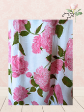 Load image into Gallery viewer, pink &amp; green vintage rose sheets duster coverup Lagenlook free-size oversize
