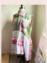 Load image into Gallery viewer, pink &amp; green vintage rose sheets duster coverup Lagenlook free-size oversize
