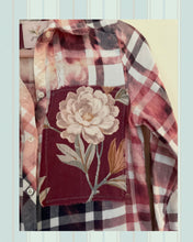 Load image into Gallery viewer, Butterfly Ivy Kittens &amp; Tulle Flannel Smaller Duster Shirt
