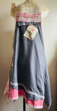 Load image into Gallery viewer, Red Rose Vintage Feedsack &amp; French Script Apron - Smock
