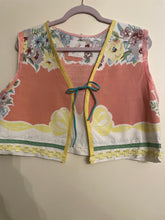 Load image into Gallery viewer, peach vintage Tablecloth yellow trim vest shirt
