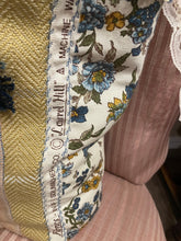 Load image into Gallery viewer, Delft Blue Holland Vintage Needlepoint Tote Flea Market Book Bag
