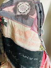Load image into Gallery viewer, Red Rose Vintage Feedsack &amp; French Script Apron - Smock

